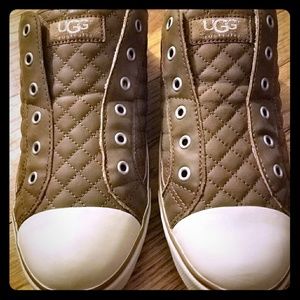 UGG Laela Quilted Sneaker